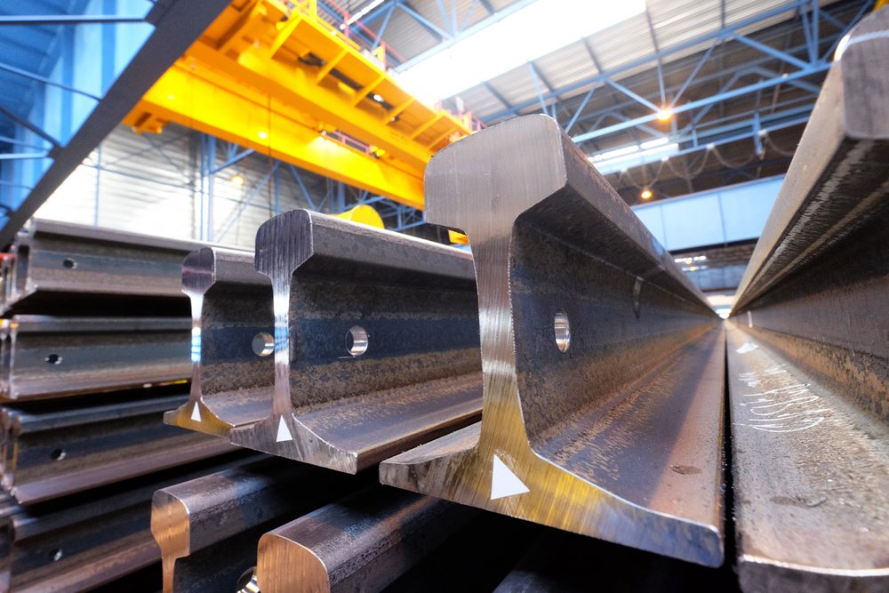 Oddział Long Products Europe firmy Tata Steel podpisuje umowę na 5-letnią dostawę szyn kolejowych we Francji